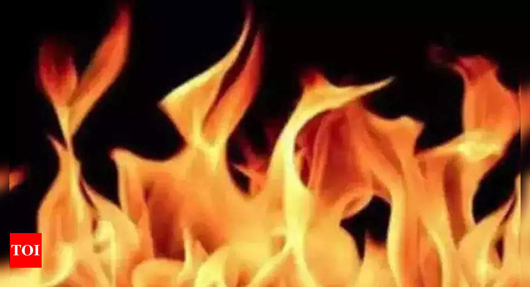 34 people narrowly escape after bus plying on Mumbai-Goa highway catches fire | Mumbai News